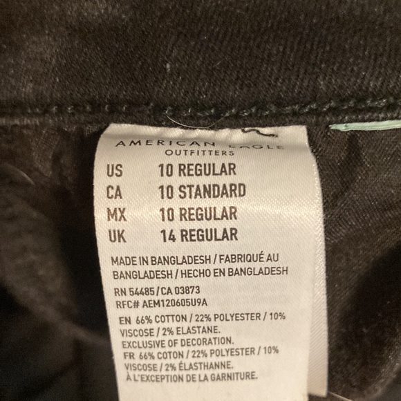 Hand painted white face drawing Matisse Picasso style on black American Eagle 10 - Picture 10 of 10